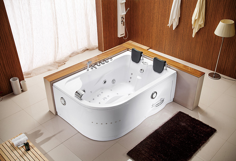 A052 180 cm-es kétszemélyes pezsgőfürdős jakuzzi